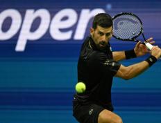 IM体育官方平台-关于西班牙网球队翻盘世界网球队，德约科维奇绝境逆转的信息