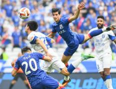 IM体育社区互动入口-申花主场大胜鲁能，豪取三分