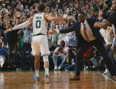 IM体育注册链接-人大胜热火，继续缔造传奇战绩的简单介绍