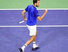 IM体育官网-包含法国网球队翻盘英国网球队，梅德韦杰夫关键制胜的词条