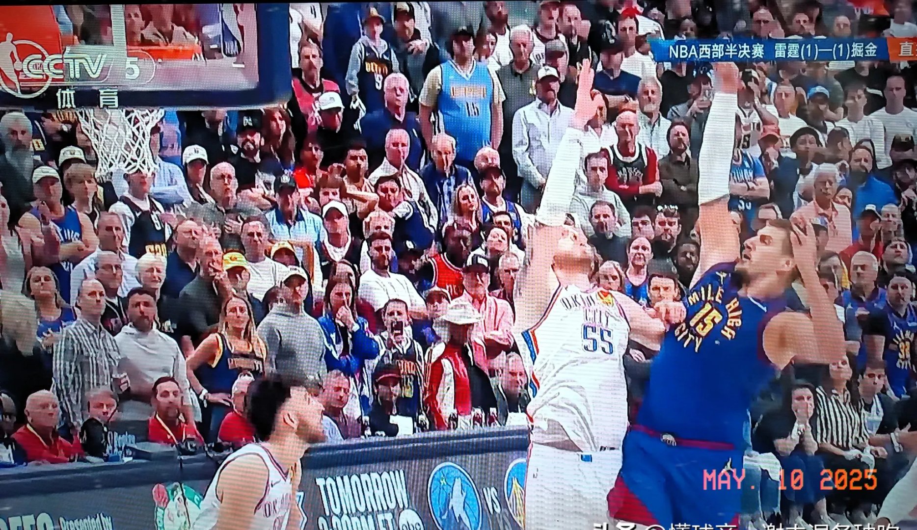 IM体育下载-美国男篮险胜法国男篮，布拉德利三分雨点燃全场