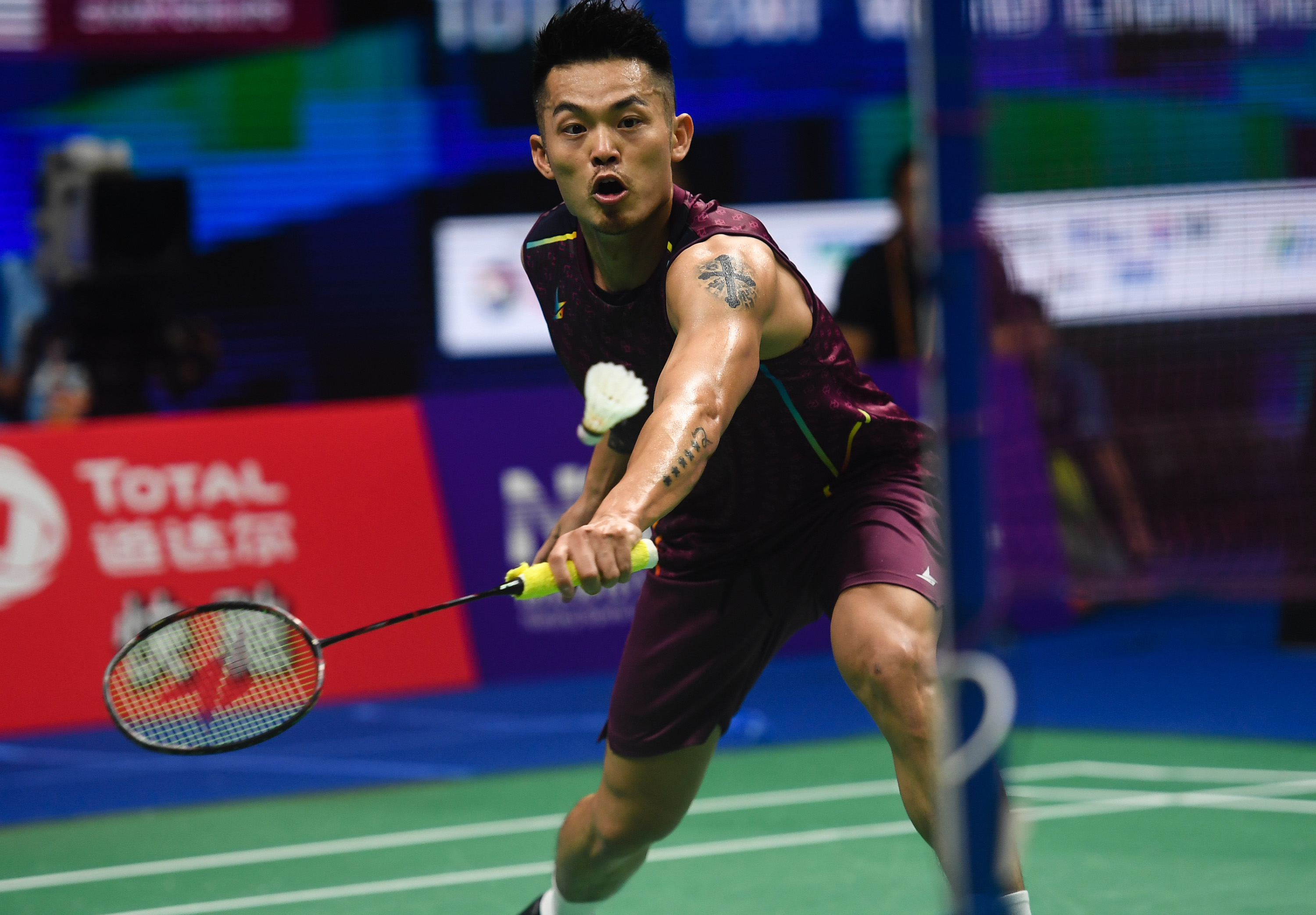 IM体育下载-英格兰羽毛球队险胜法国羽毛球队，林丹高光表现的简单介绍