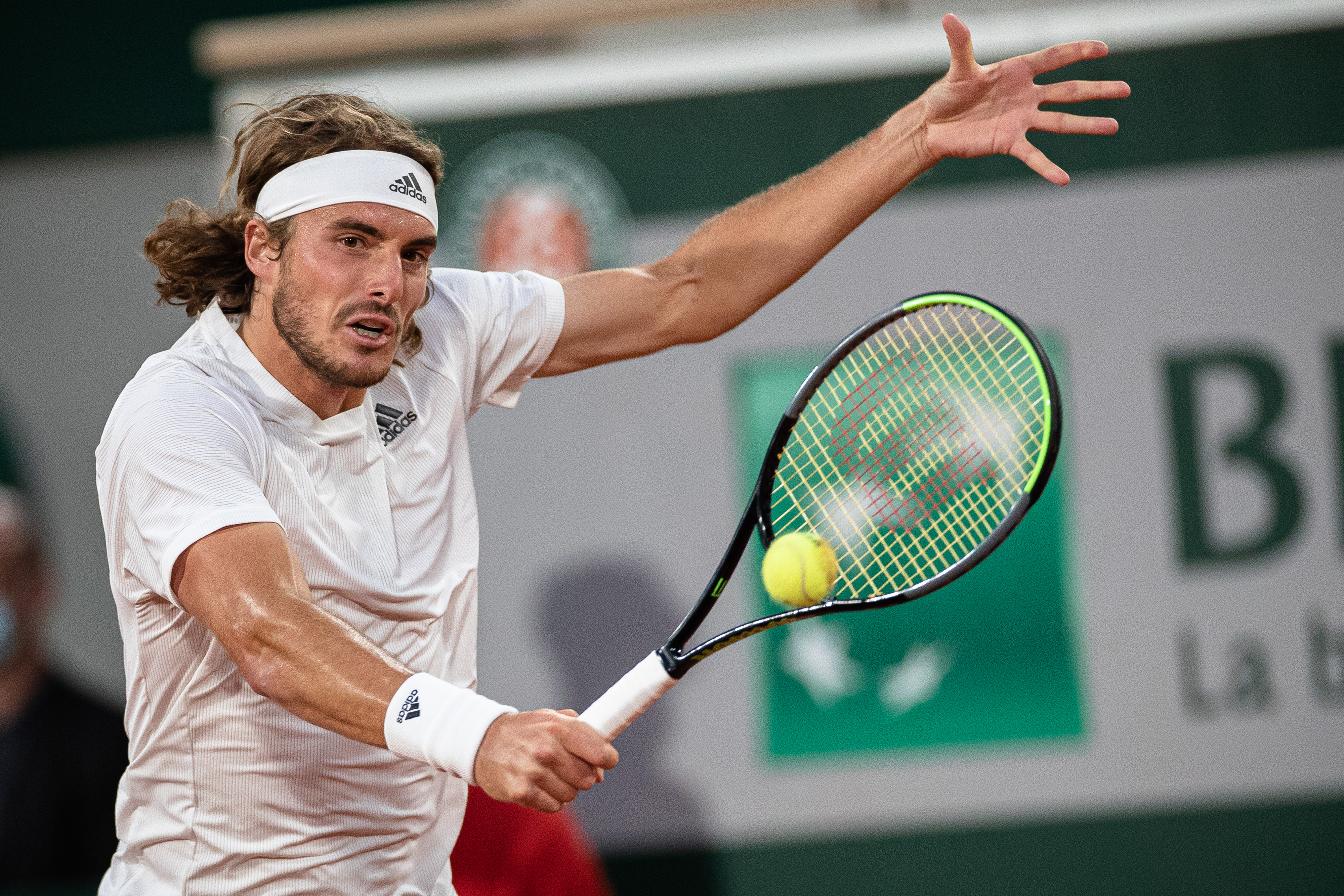 IM体育社区互动入口-意大利网球队碾压欧洲网球队，西西帕斯打破历史纪录