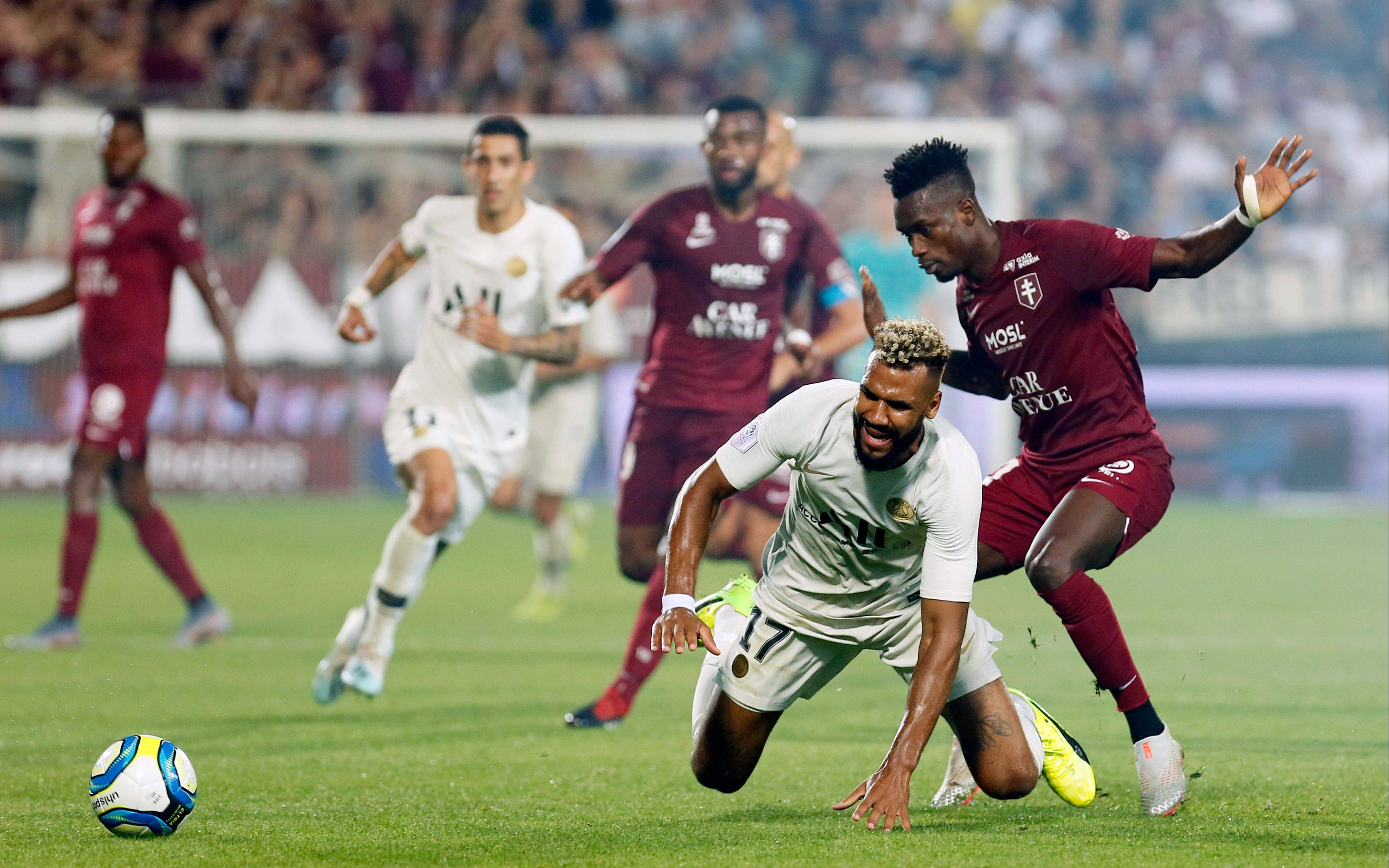 IM体育社区互动入口-两支队伍将在足球场上展开一场激烈争夺