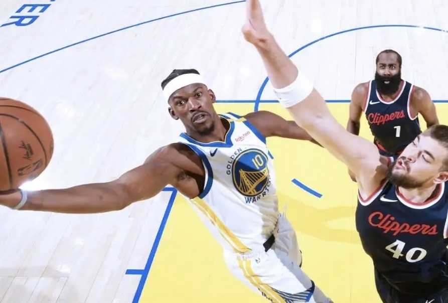 IM体育官方网站-热火客场擒步行者，巴特勒三双完美表现