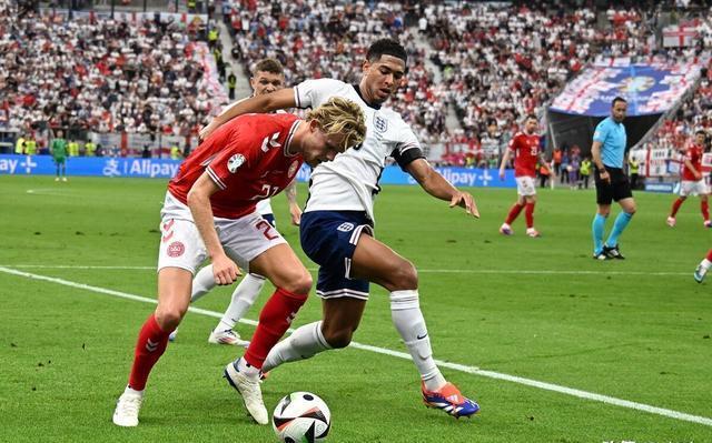 IM体育App下载-欧洲杯赛焦点对决，豪门球队强强碰撞的简单介绍