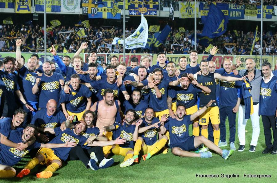 IM体育官方网-里昂准备面对升班马挑战，全队备战