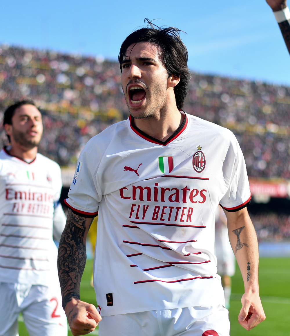 IM体育App下载-華卡洛蓬期勂出現?AC米兰胜?