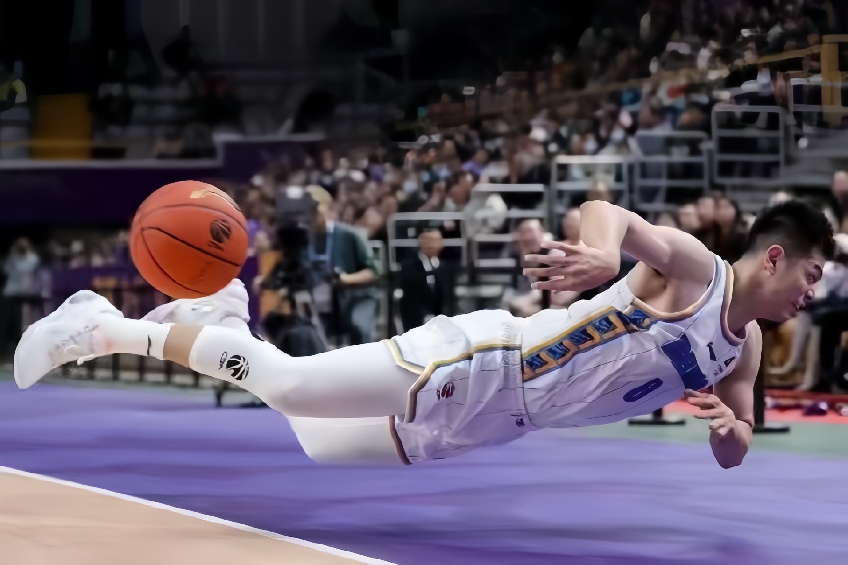 IM体育-山西队轻取篮网，德罗赞点燃赛场的简单介绍