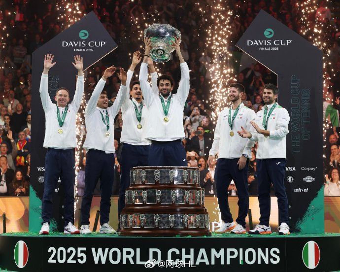 IM体育-包含戴维斯杯横扫拉沃尔杯，德约科维奇高光表现的词条