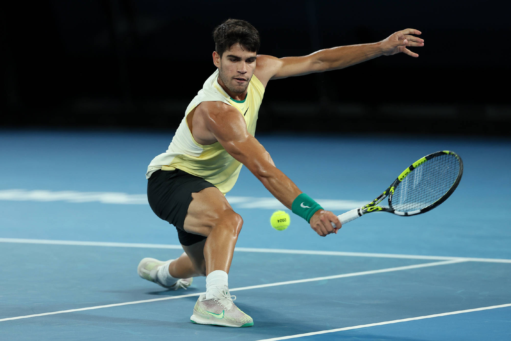 IM体育官网-关于年终总决赛横扫澳网，阿尔卡拉斯统治全场的信息