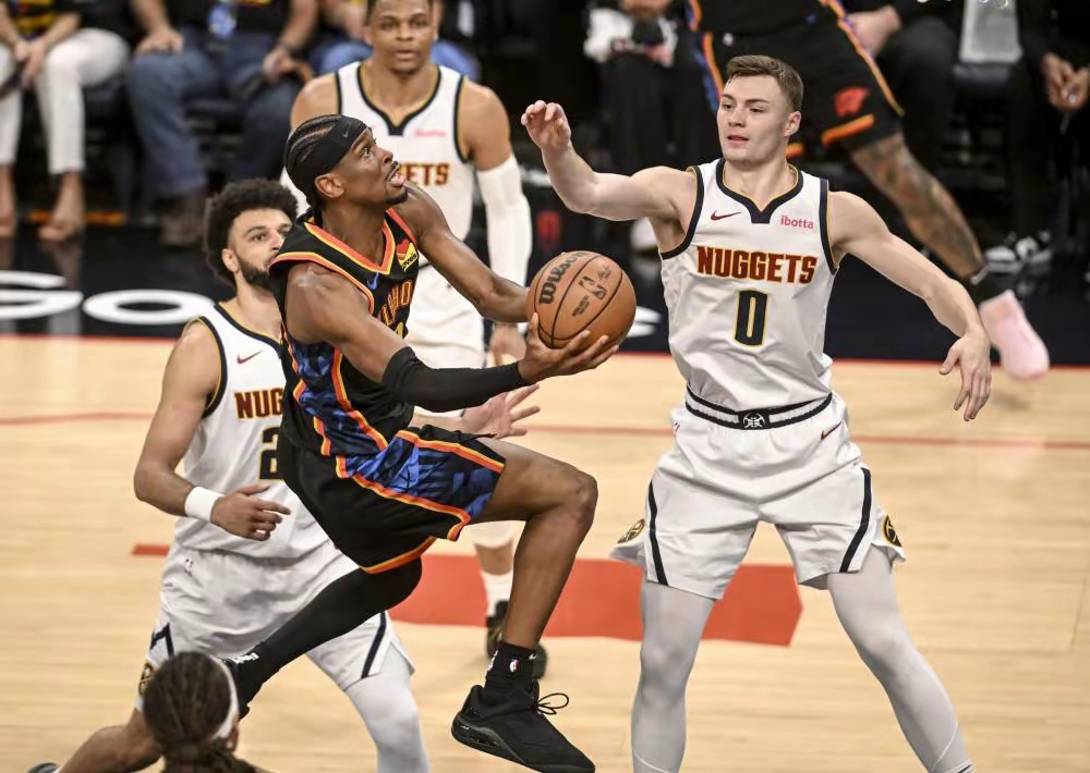 IM体育官网入口-关于爵士横扫掘金，布克刷新纪录的信息