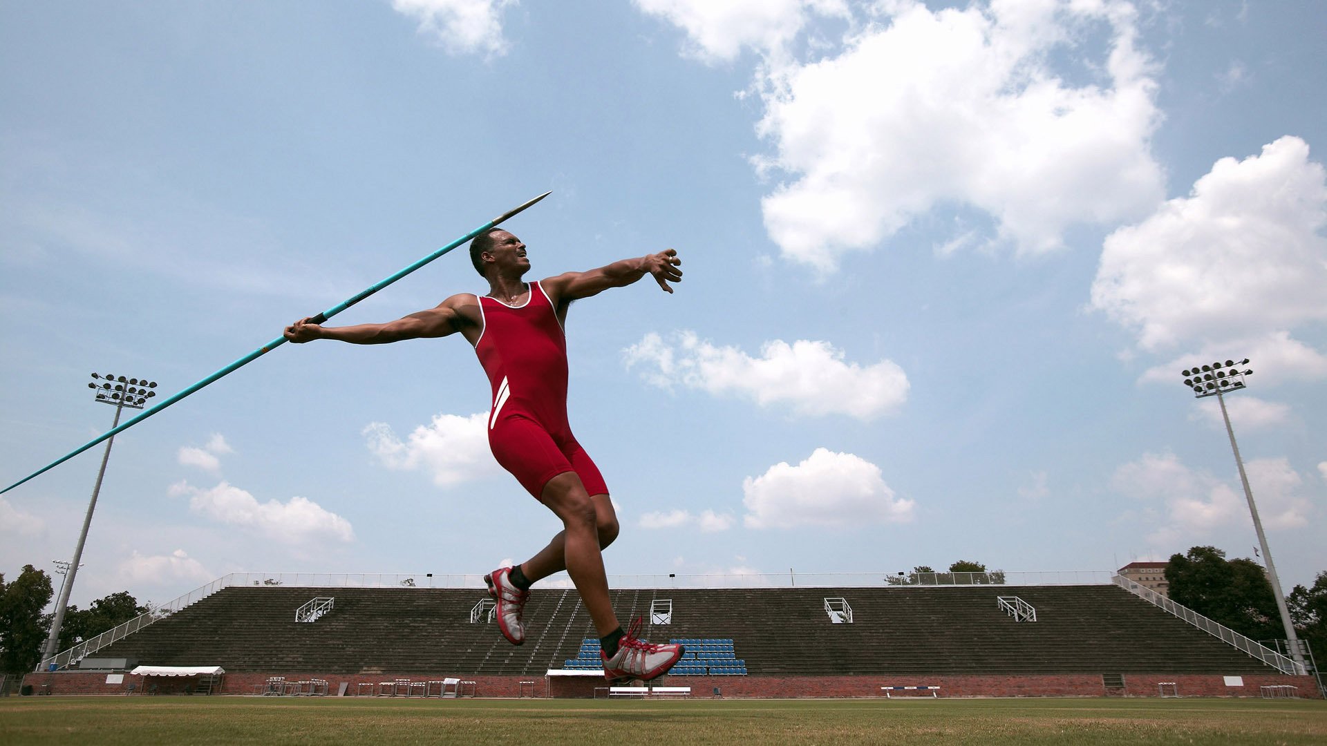 IM体育平台-年度焦点之战之夜,文班亚马点燃赛场